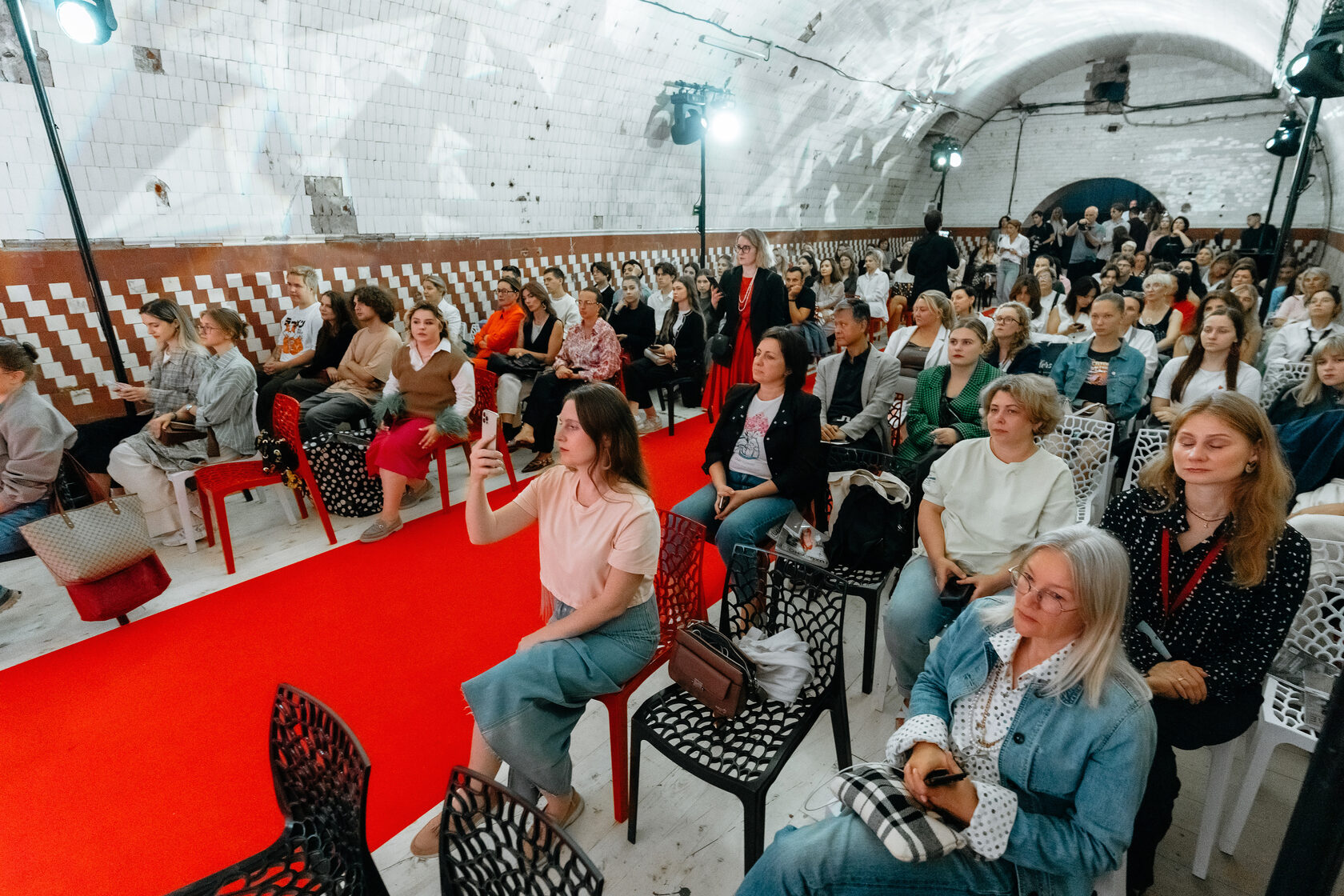 MIRE Exhibition - Photo 11